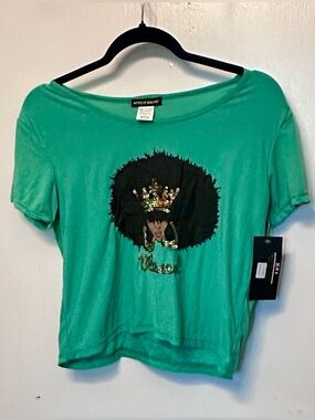NWT Green Afro Queen “Blessed” Tee & Gold Sequin Accent